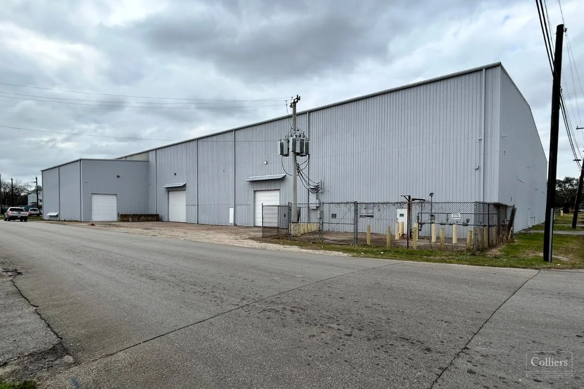 For Sublease I Office/Warehouse