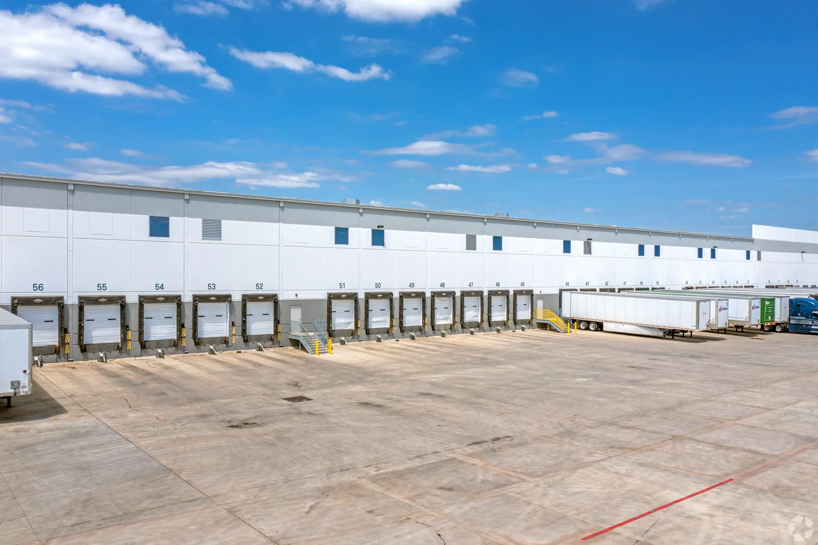GSW Distribution Center | Class A Industrial Sublease — Lease in Grand Prairie, TX, photo 5 of 7
