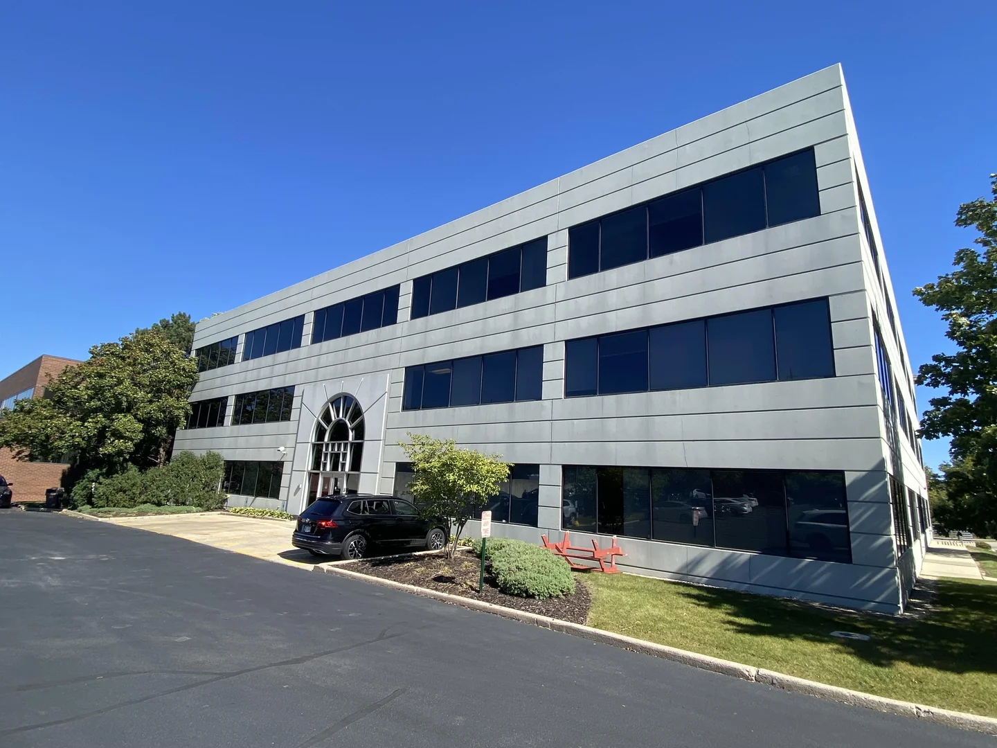 Mayfair Road | Sublease Available — Lease in Wauwatosa, WI, photo 1 of 8