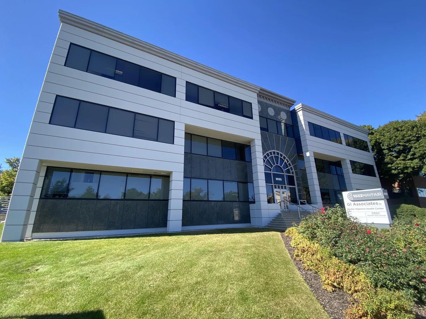 Mayfair Road | Sublease Available — Lease in Wauwatosa, WI, photo 2 of 8