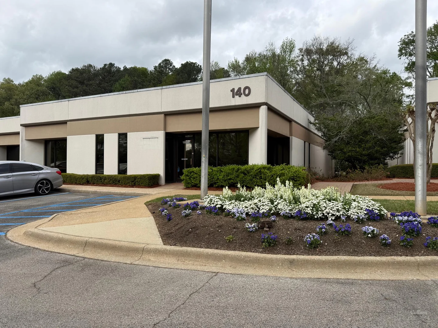 Sublease: 140 Oxmoor Boulevard, Suite 190 Homewood, AL — Lease in Birmingham, AL, photo 1 of 4