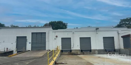 ±30,000 SF Sublease Available — Lease in Woodbridge, NJ, photo 2 of 5