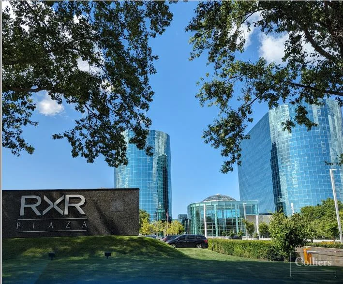 RXR Plaza - office in Uniondale, NY