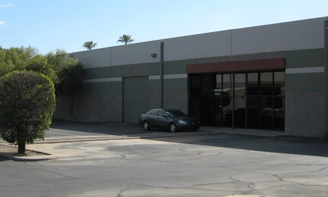 Industrial Buildings for Sublease in Glendale — Lease in Glendale, AZ, photo 3 of 6