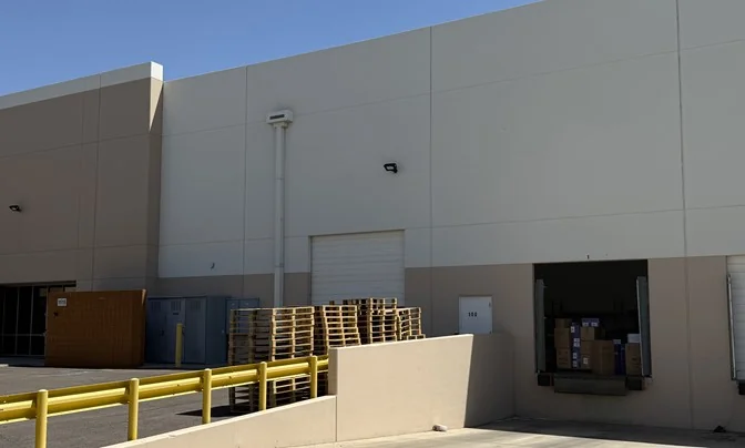 Industrial Buildings for Sublease in Glendale — Lease in Glendale, AZ, photo 4 of 6