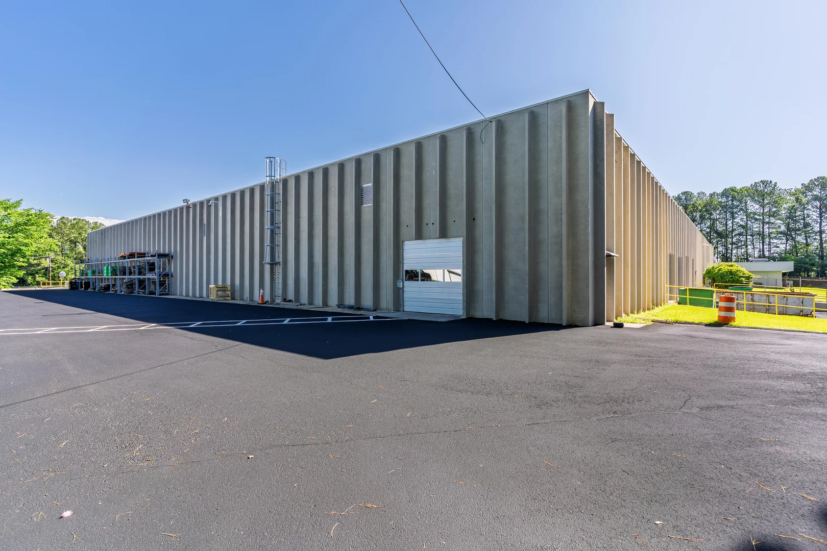 54,000 SF Airport Warehouse Sublease — Lease in Atlanta, GA, photo 5 of 7