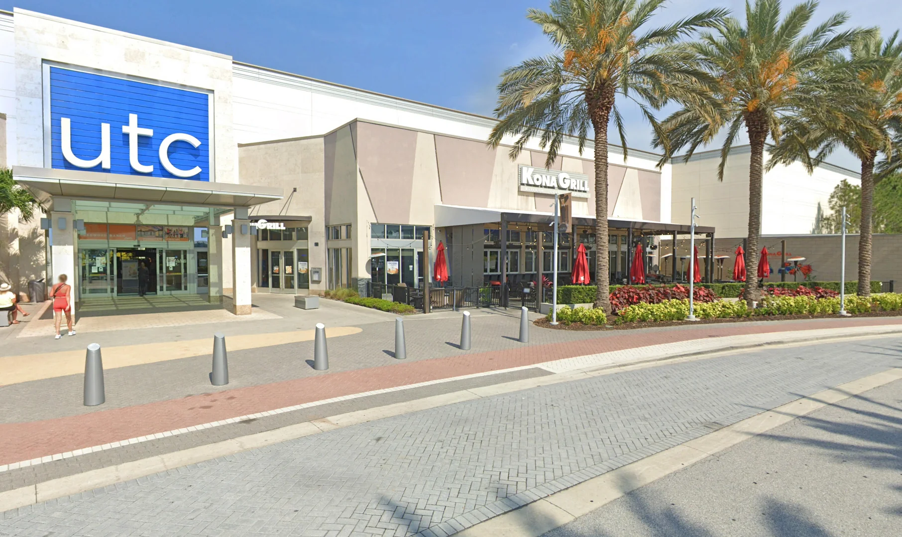 Sublease Opportunity: 7,000 SF Restaurant + Patio at… — Lease in Sarasota, FL, photo 1 of 3