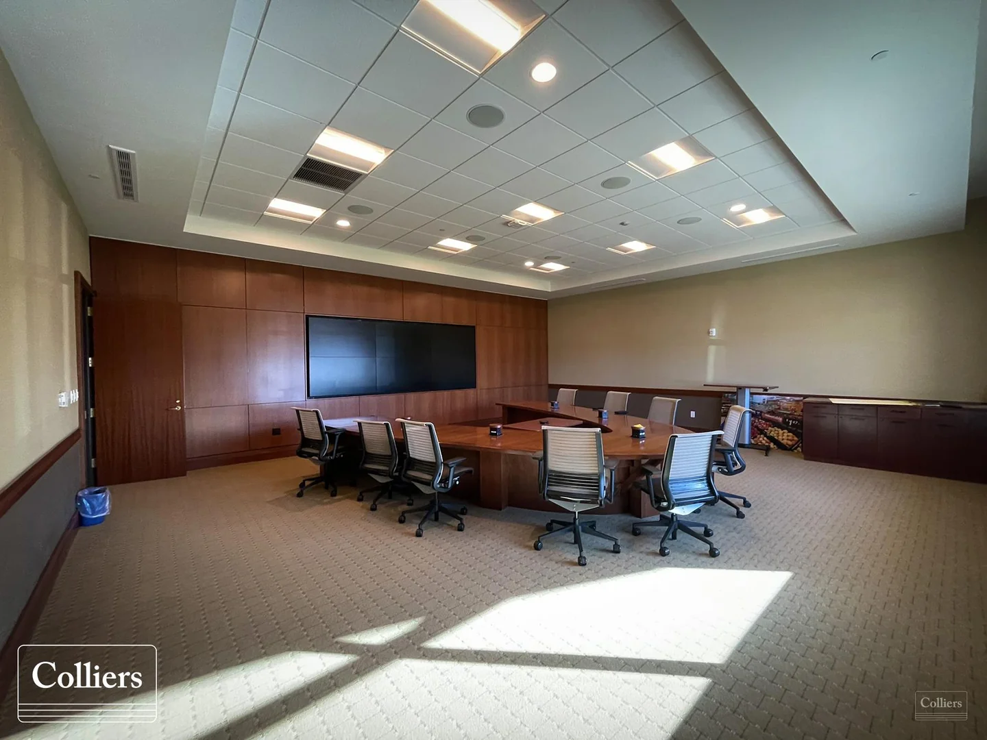 607 SW F Street, Bentonville, AR — Lease in Bentonville, AR, photo 6 of 8