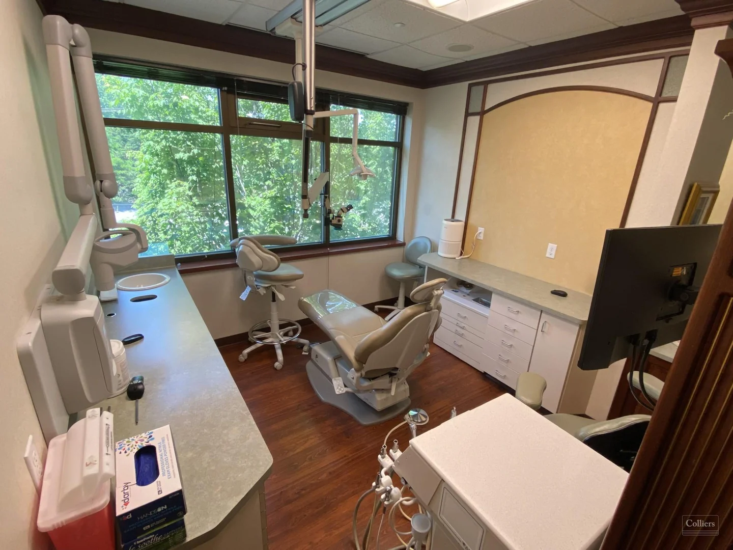 Plug & Play Dental Suite for Sublease - photo 3 - Brookfield, WI