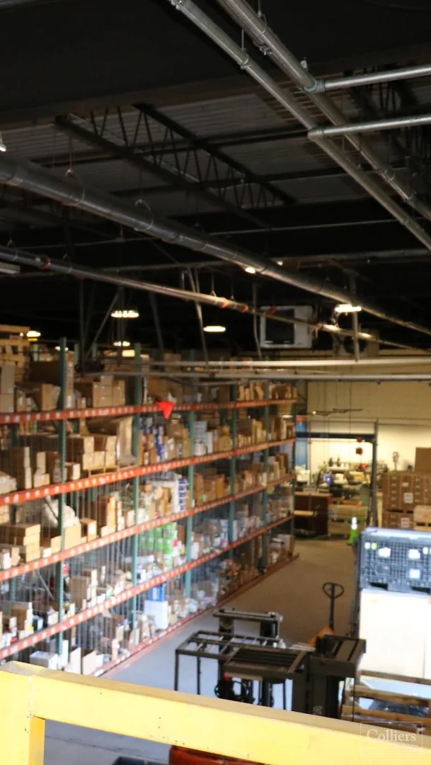 30 Hub Drive — Lease in Melville, NY, photo 2 of 8