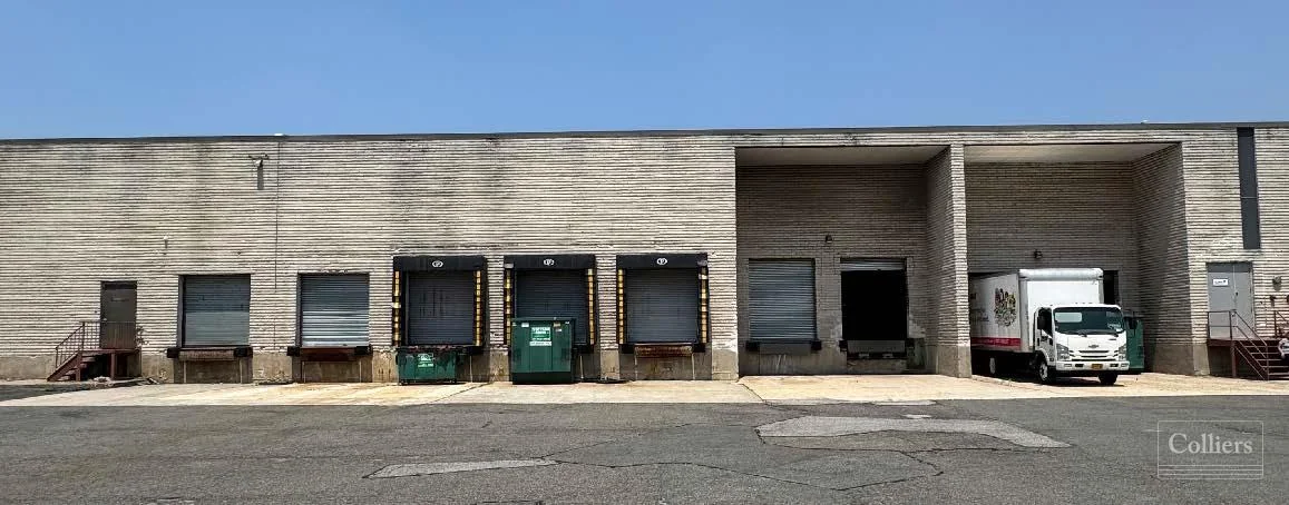 30 Hub Drive — Lease in Melville, NY, photo 3 of 8