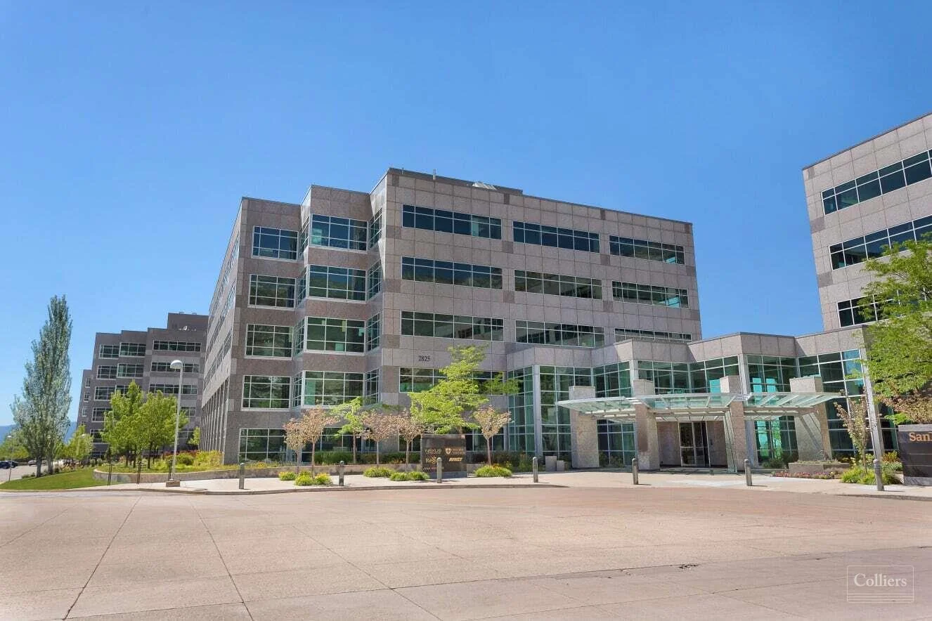 Cottonwood Corporate Center | For Sublease — Lease in Cottonwood Heights, UT, photo 1 of 8