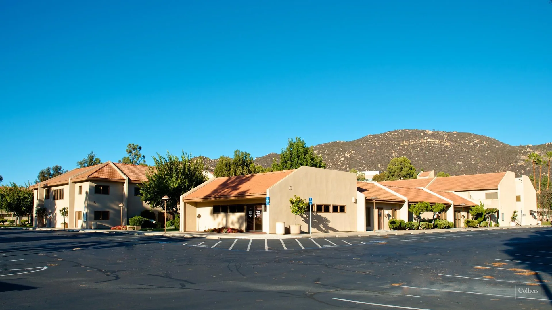 ±2,703 SF Sublease Space Located in Pomerado Medical… — Lease in Poway, CA, photo 2 of 3