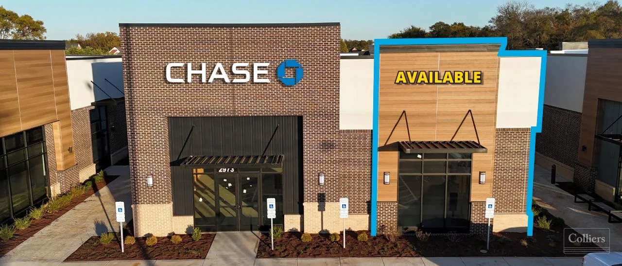 1,241 SF Sublease Space adjacent to Chase Bank — Lease in Murfreesboro, TN, photo 1 of 4