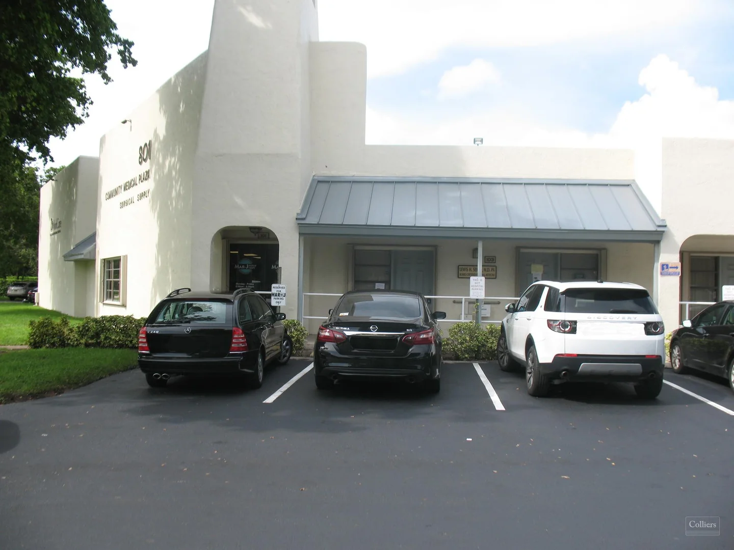 Community Medical Plaza