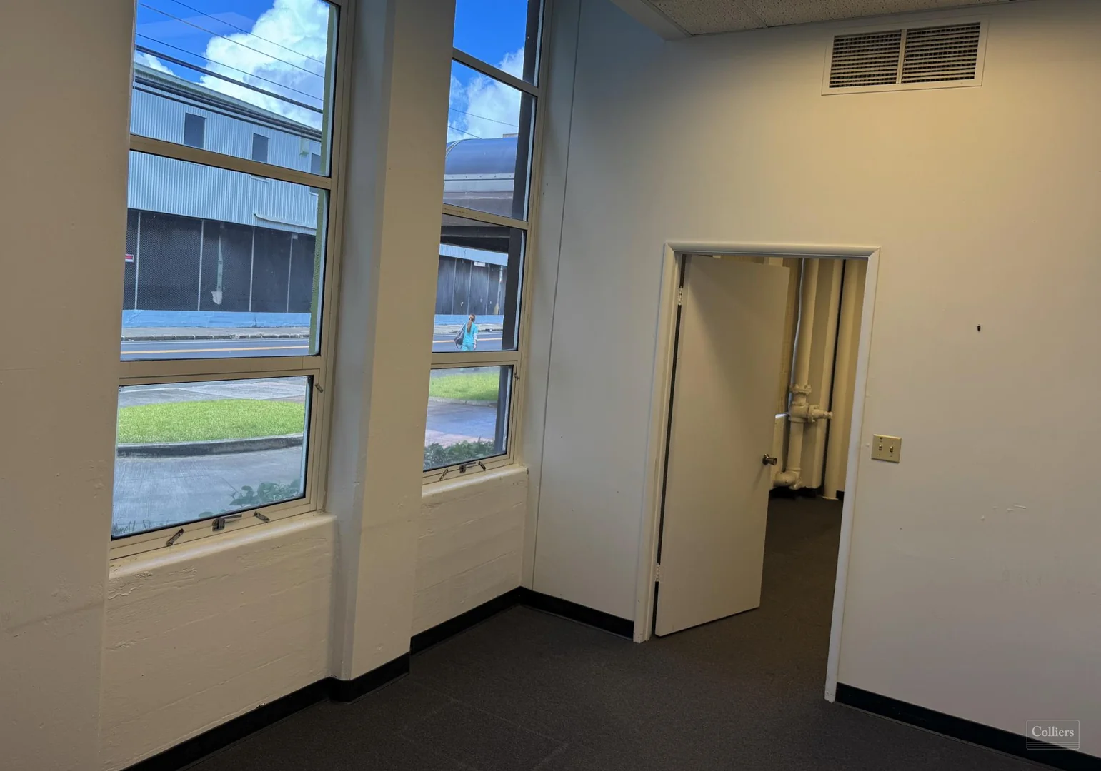 560 North Nimitz Highway (Na Lama Kukui) - Iwilei… — Lease in Honolulu, HI, photo 7 of 8