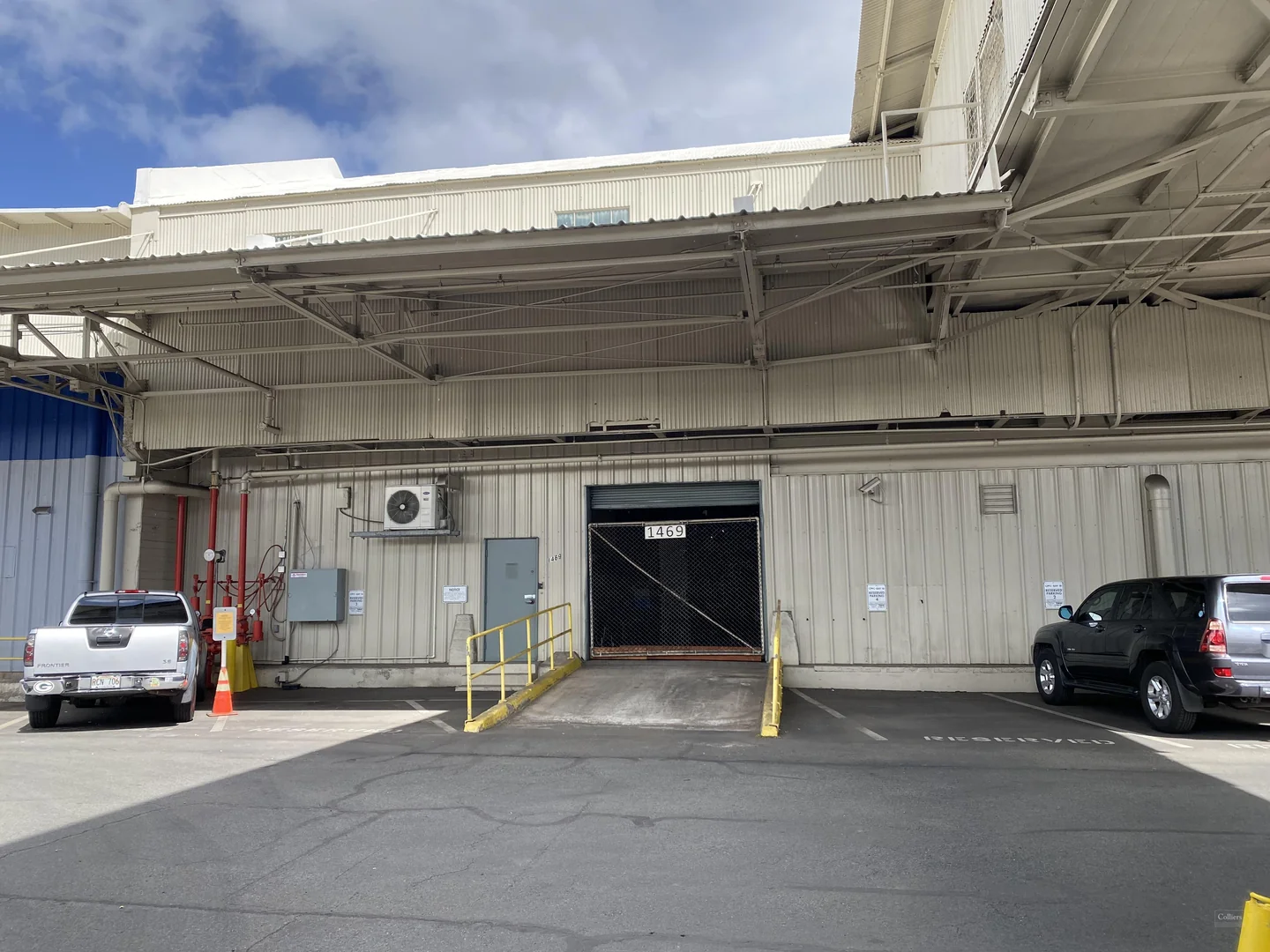 1469 Kalani Street (Waiakamilo Industrial Center) - Kalihi Warehouse Available For Sublease