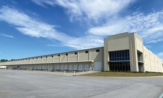 ±1,400,580-SF Move-In Ready Industrial Distribution… — Lease in Greer, SC, photo 7 of 8