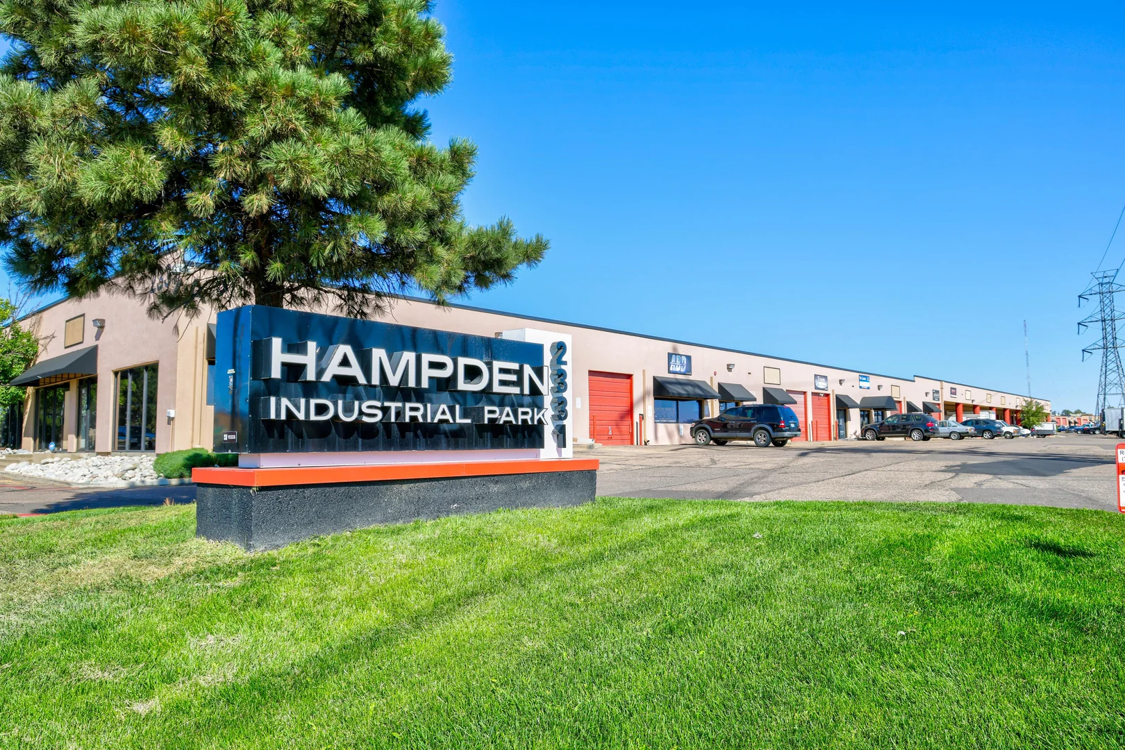 Hampden Industrial Park — Lease in Englewood, CO, photo 1 of 3