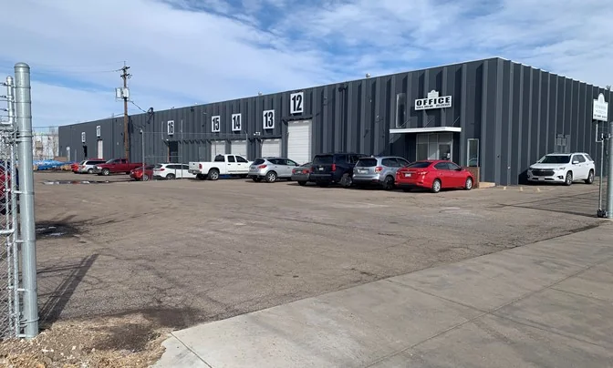Hampden Industrial Park — Lease in Englewood, CO, photo 3 of 3