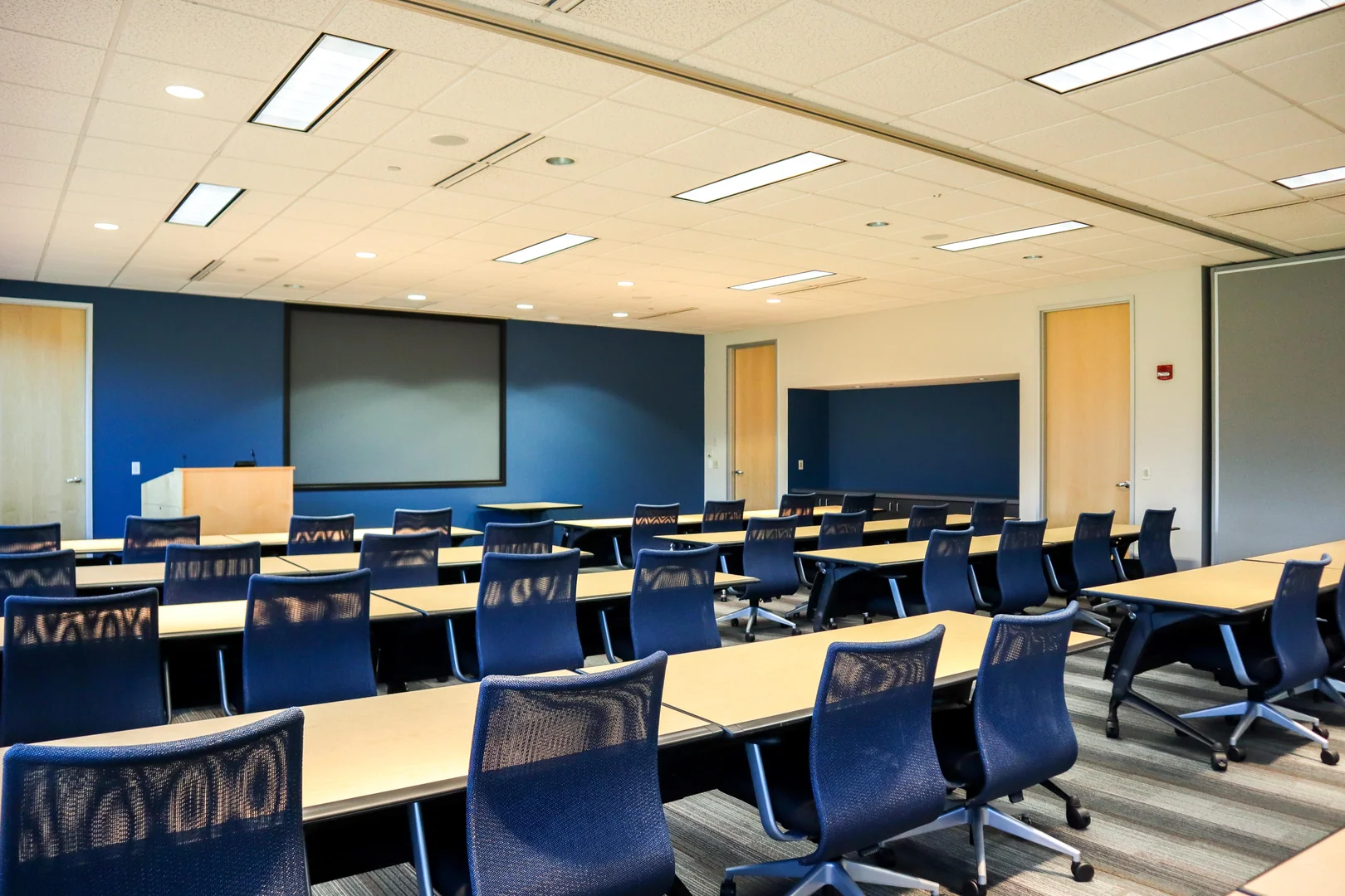 Office Space for Sublease at Riverwood Corporate Center — Lease in Waukesha, WI, photo 3 of 7