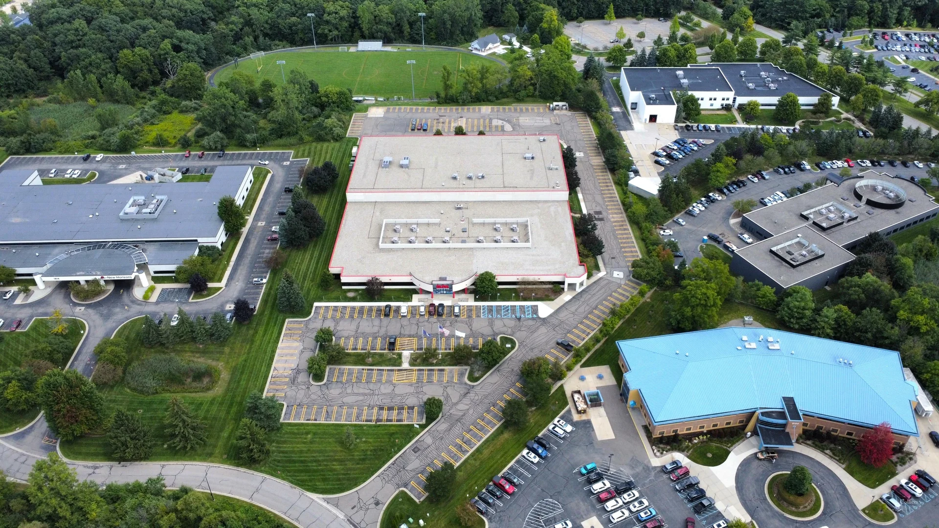 For Sublease | 77,911 SF Industrial Space — Lease in Auburn Hills, MI, photo 3 of 8
