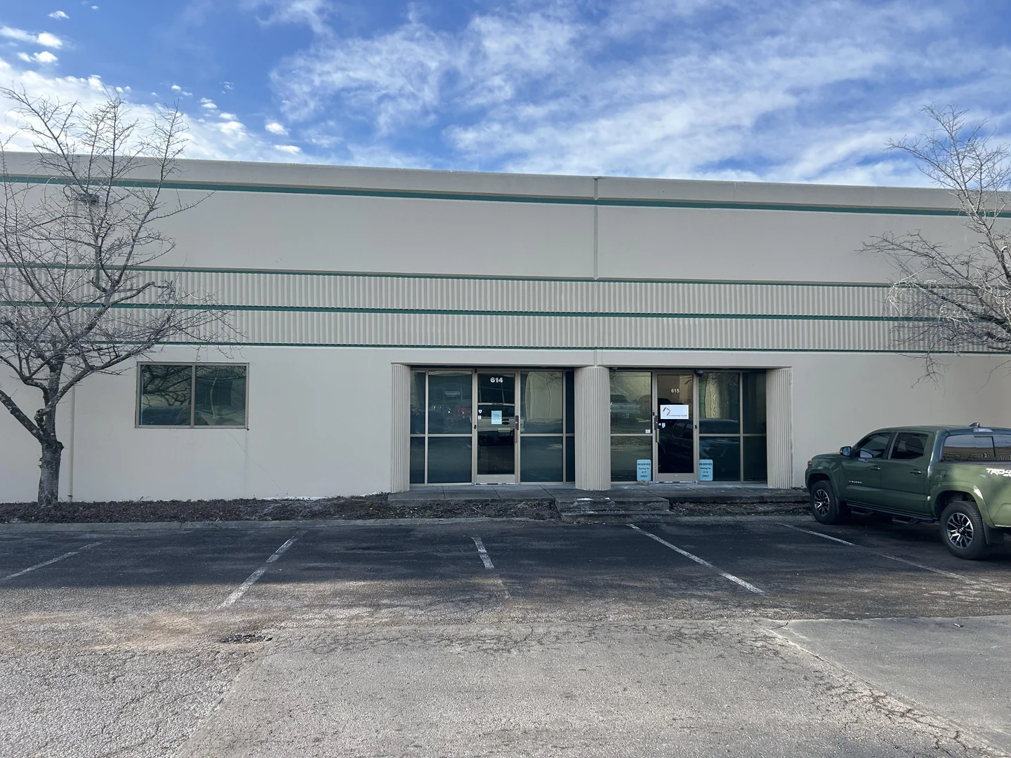 Airpark Business Center - Flex Sublease Opportunity — Lease in Nashville, TN, photo 1 of 5