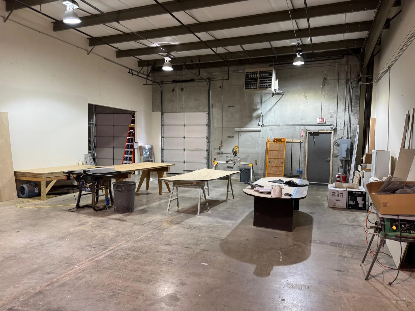 Airpark Business Center - Flex Sublease Opportunity — Lease in Nashville, TN, photo 4 of 5