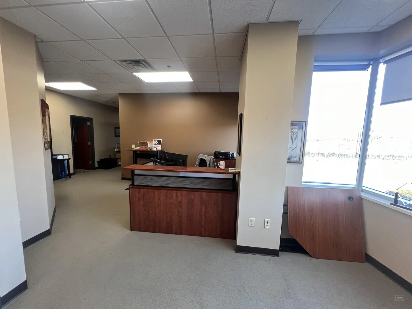 Office Space with High Visibility from Highway 41 - photo 2 - Appleton, WI