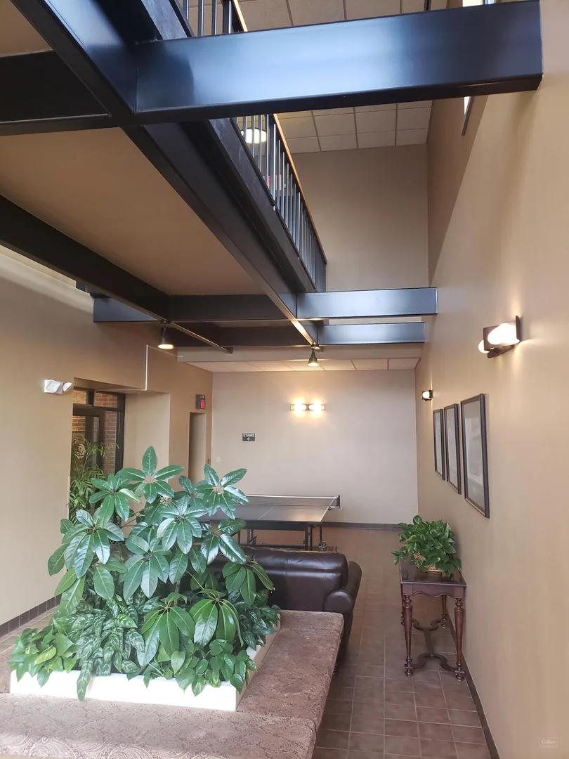 2200 Riverside Drive — Lease in Green Bay, WI, photo 4 of 8