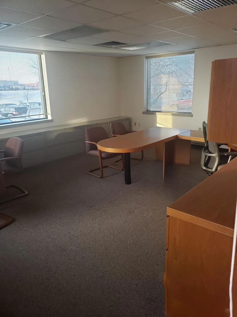 2200 Riverside Drive — Lease in Green Bay, WI, photo 7 of 8
