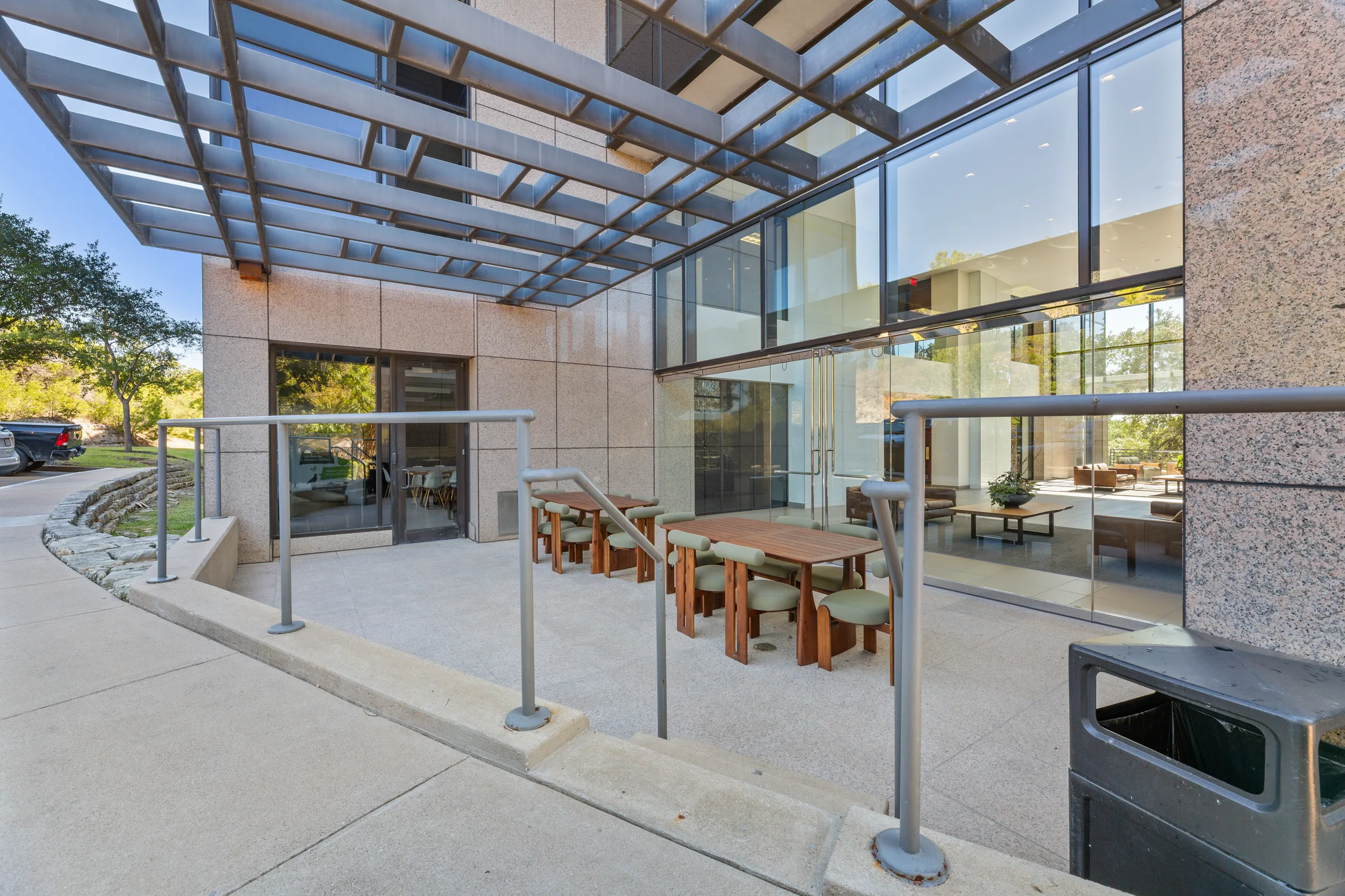 Bridgepoint Square 2 - photo 4 - 6300 Bridge Point Pkwy Austin, TX