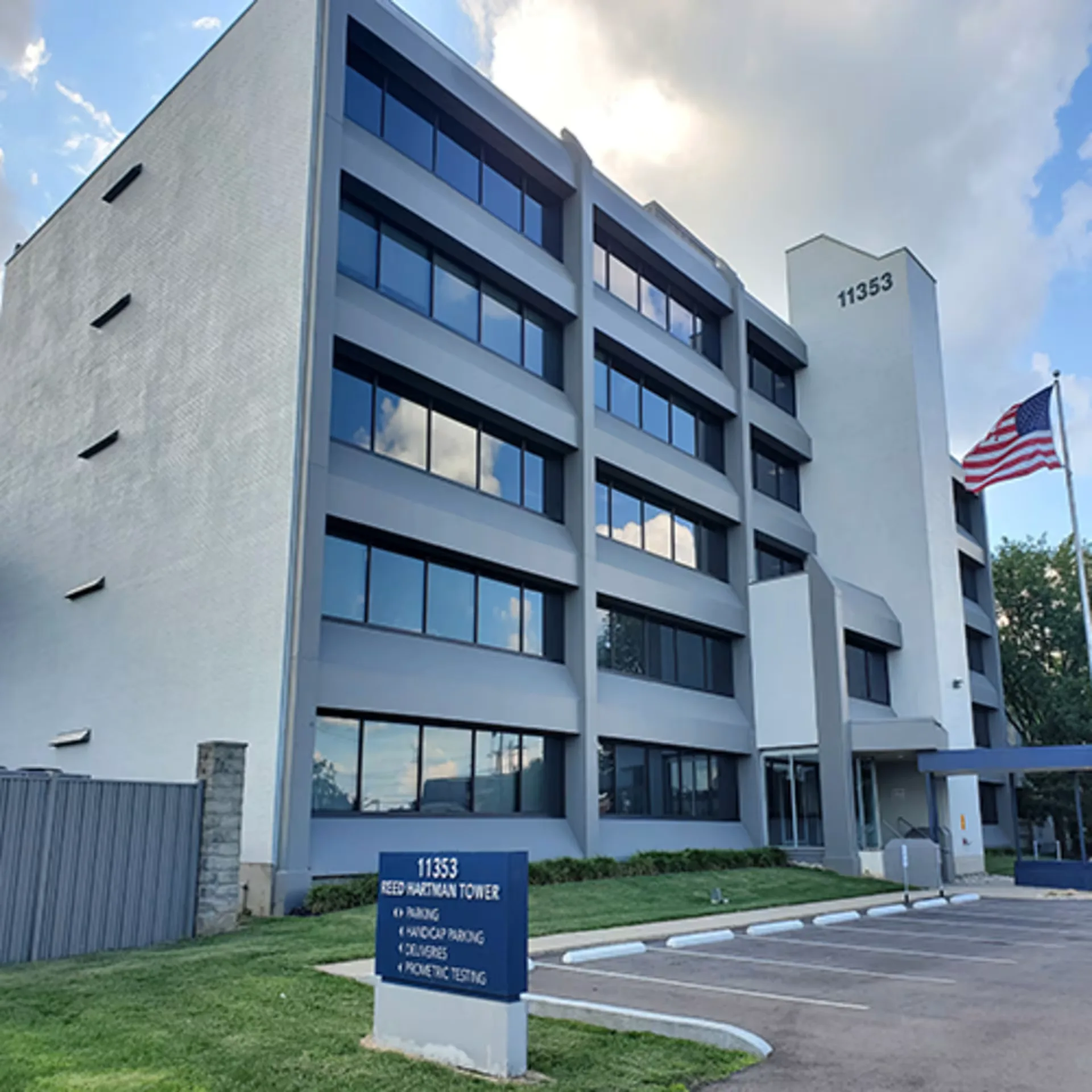Reed Hartman Tower — Lease in Blue Ash, OH, photo 1 of 1