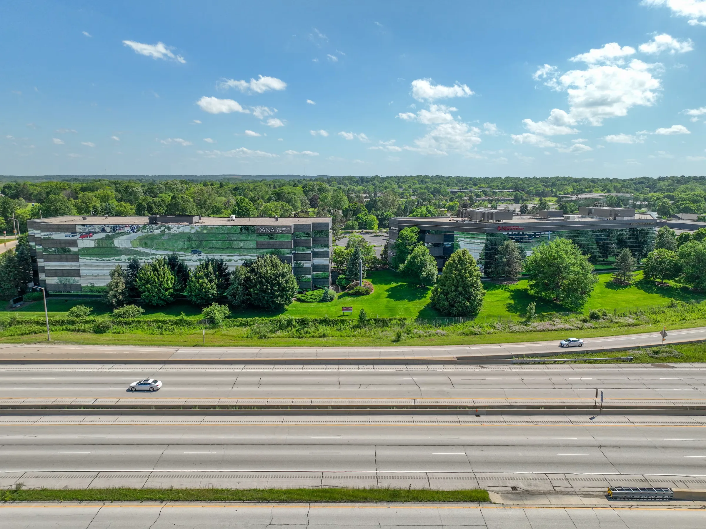 Crossroads Corporate Center II — Lease in Waukesha, WI, photo 5 of 5