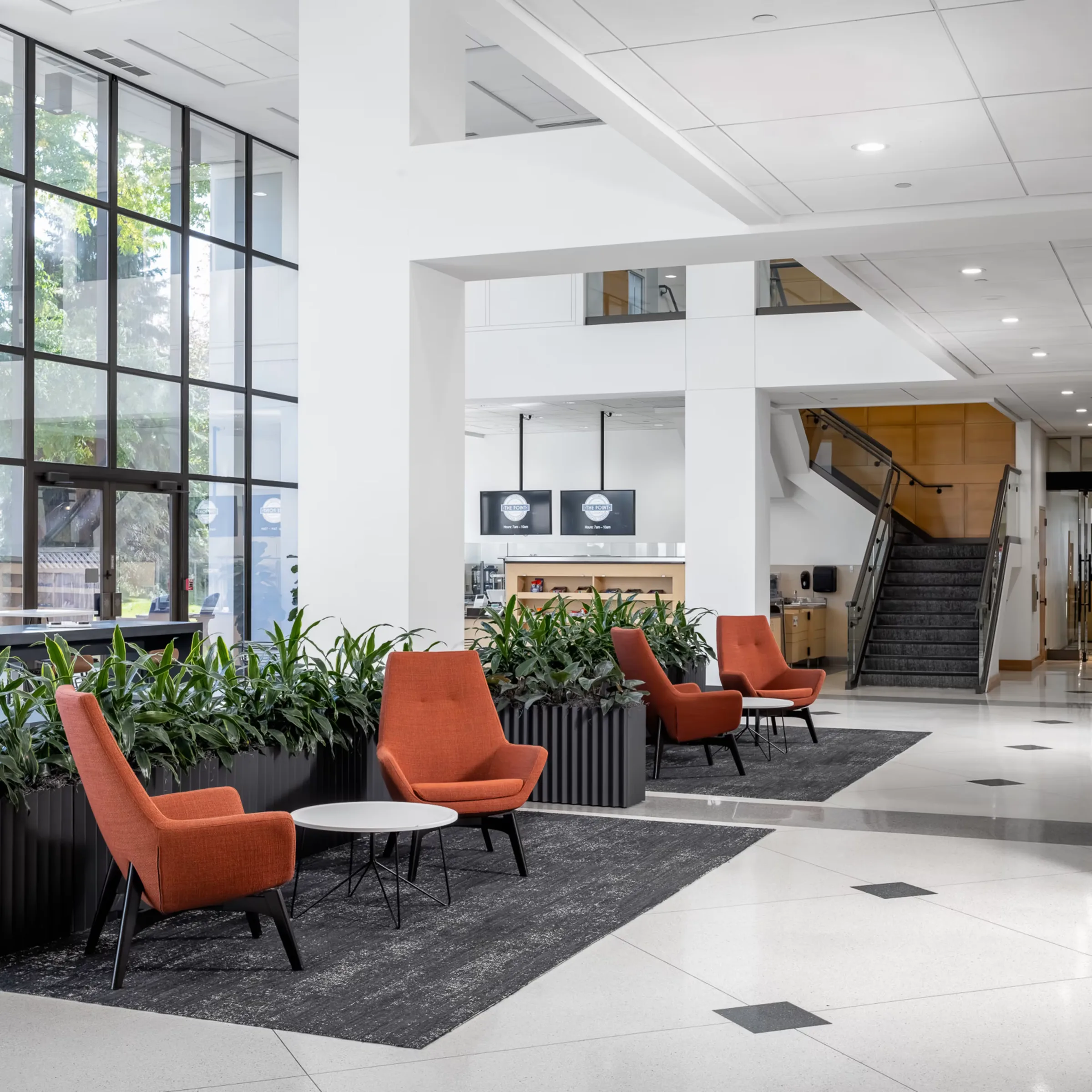600 Metropoint — Lease in Saint Louis Park, MN, photo 2 of 4