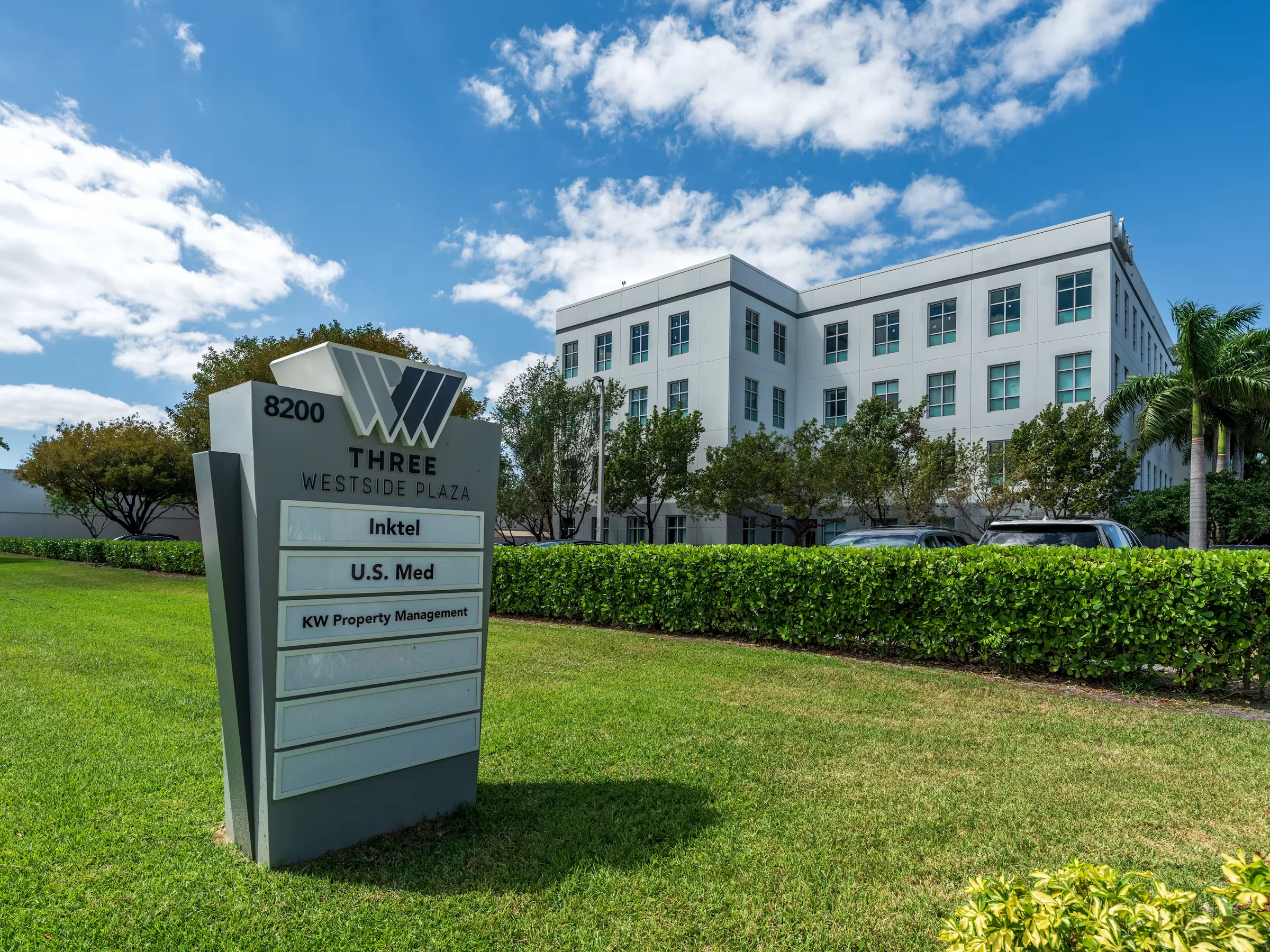 Westside Plaza III — Lease in Doral, FL, photo 4 of 5