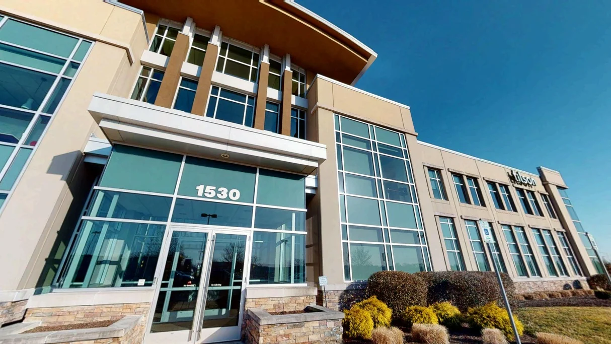 The Signature Building — Lease in Greenwood, IN, photo 2 of 2