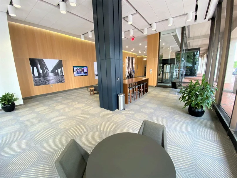 500 E Main St — Lease in Norfolk, VA, photo 4 of 6
