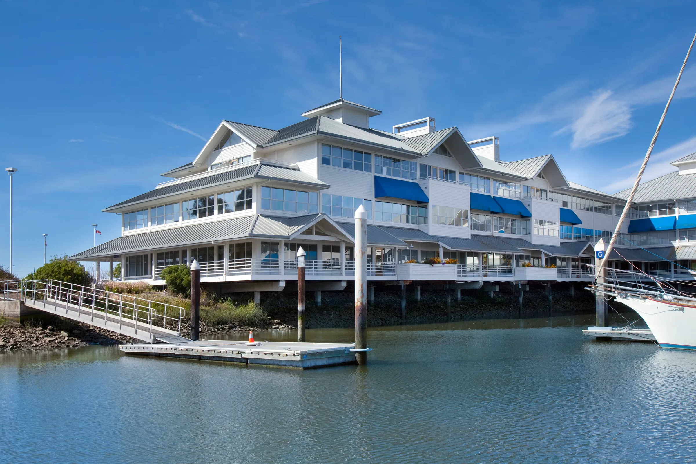 Petaluma Marina Business Center - photo 2 - 755-775 Baywood Dr Petaluma, CA