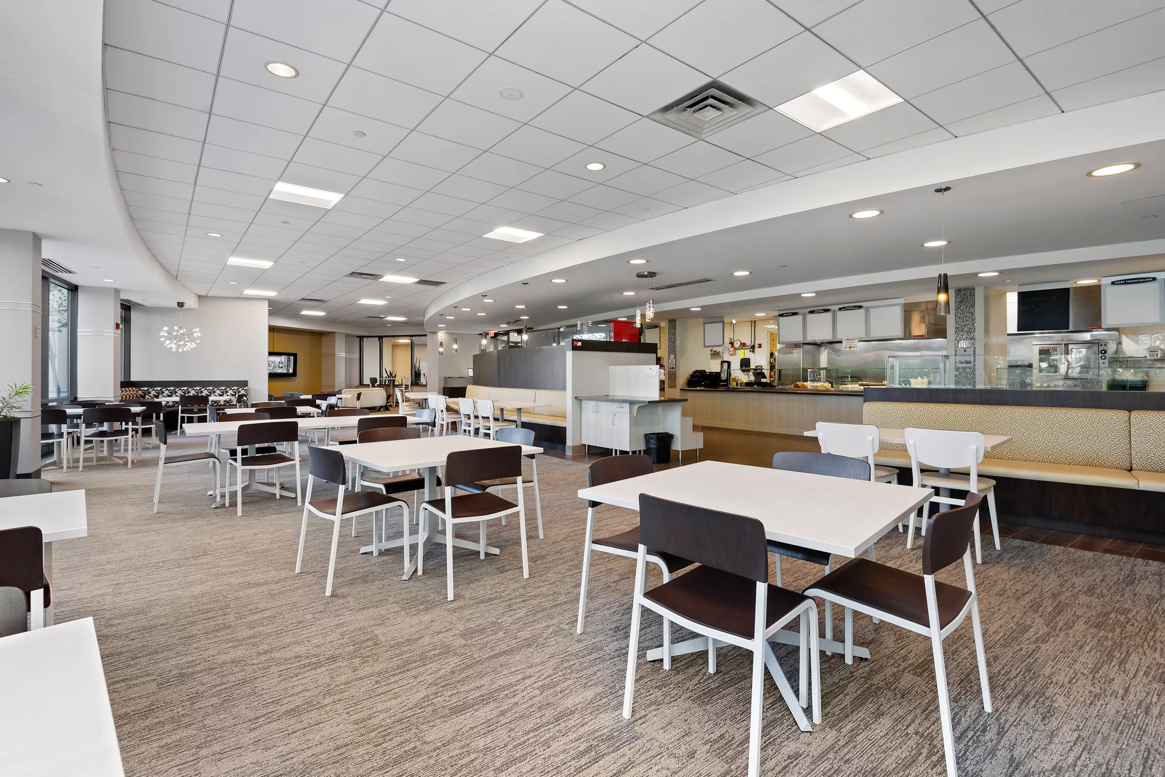 Crescent Ridge Corporate Center I — Lease in Minnetonka, MN, photo 4 of 8