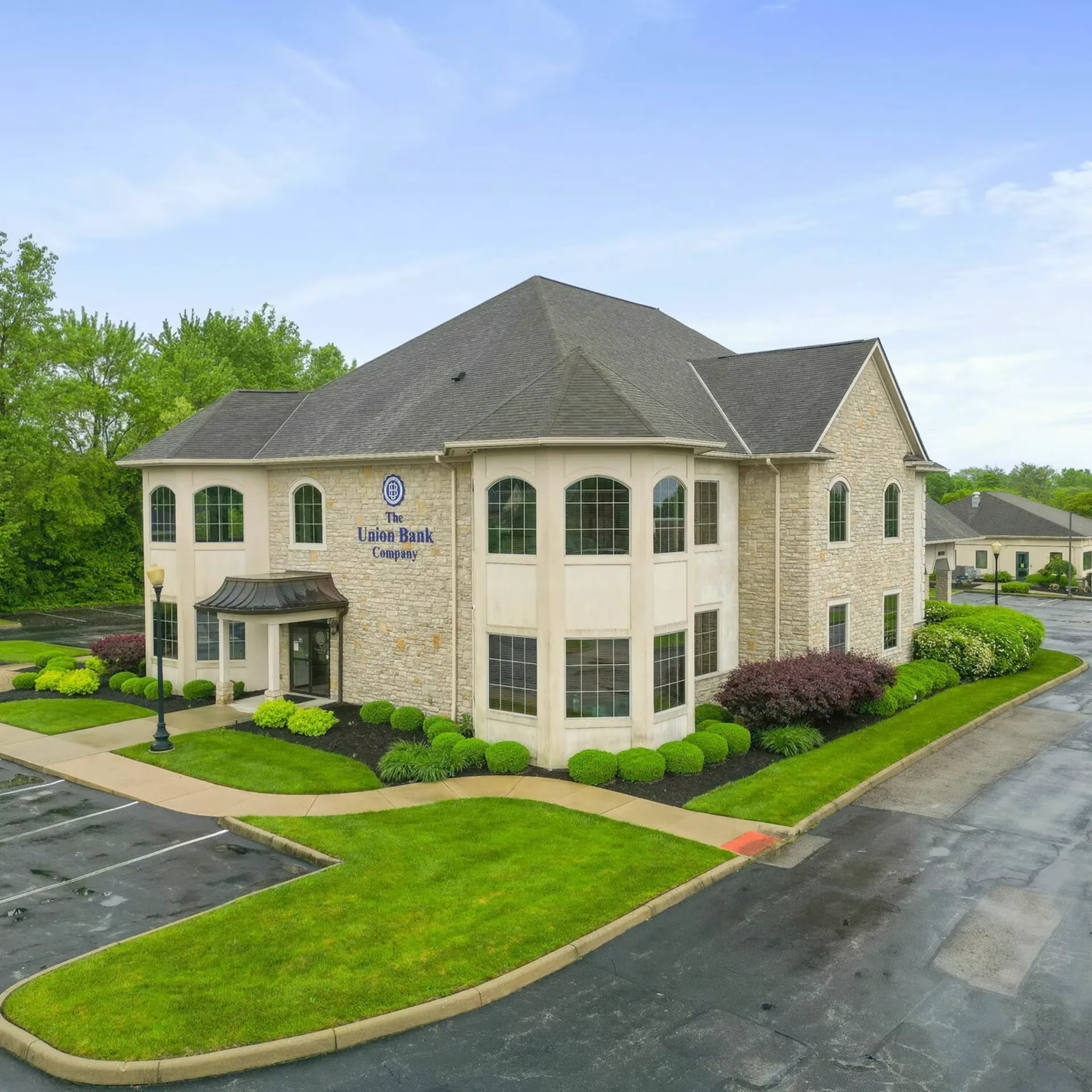 461 Beecher Rd - office in 461 Beecher Rd Gahanna, OH