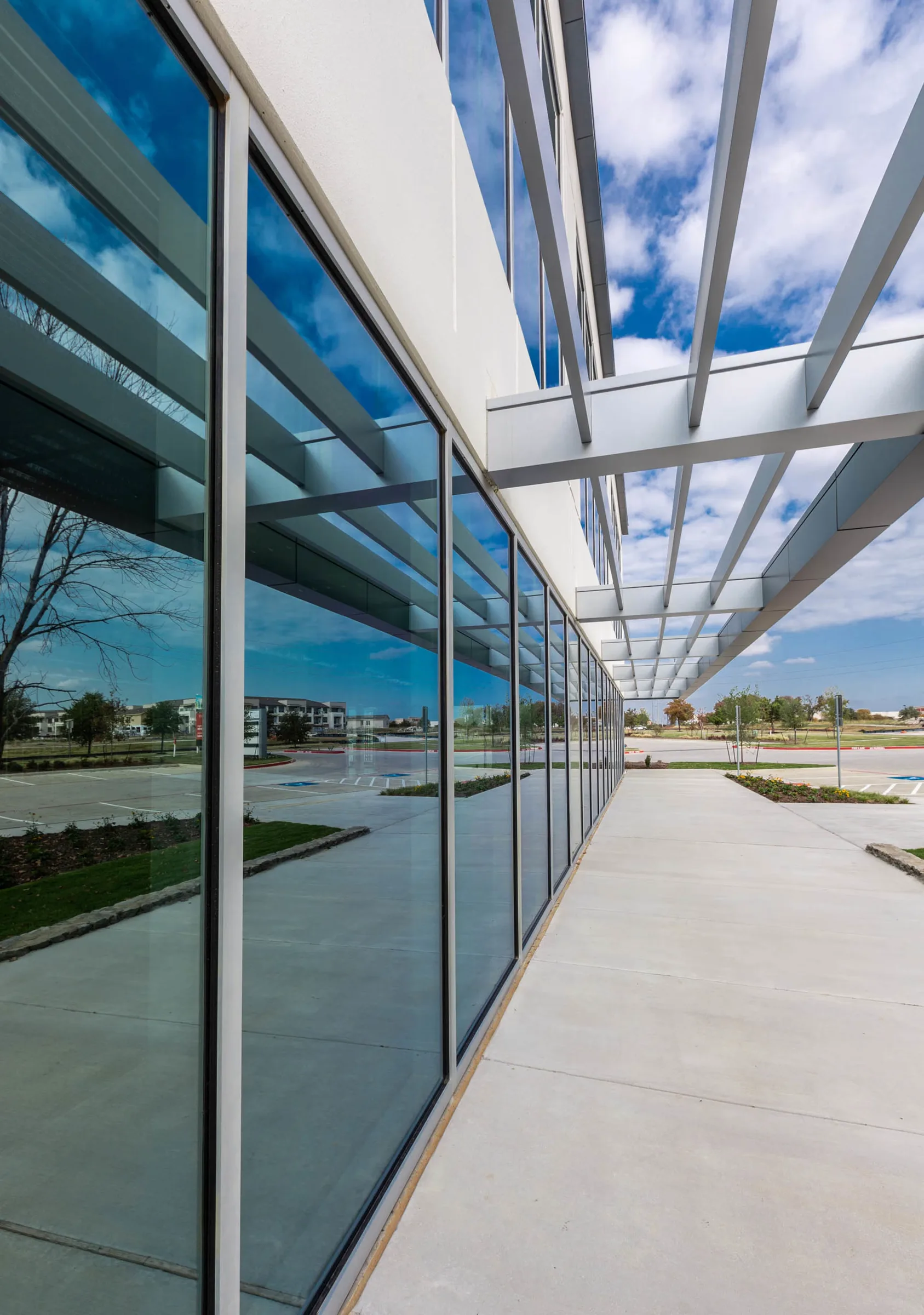 Lakeside Corporate Office Center Building 2 — Lease in Flower Mound, TX, photo 2 of 6