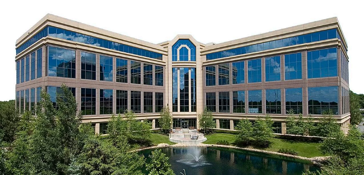 Golden Hills Office Center — Lease in Golden Valley, MN, photo 2 of 5