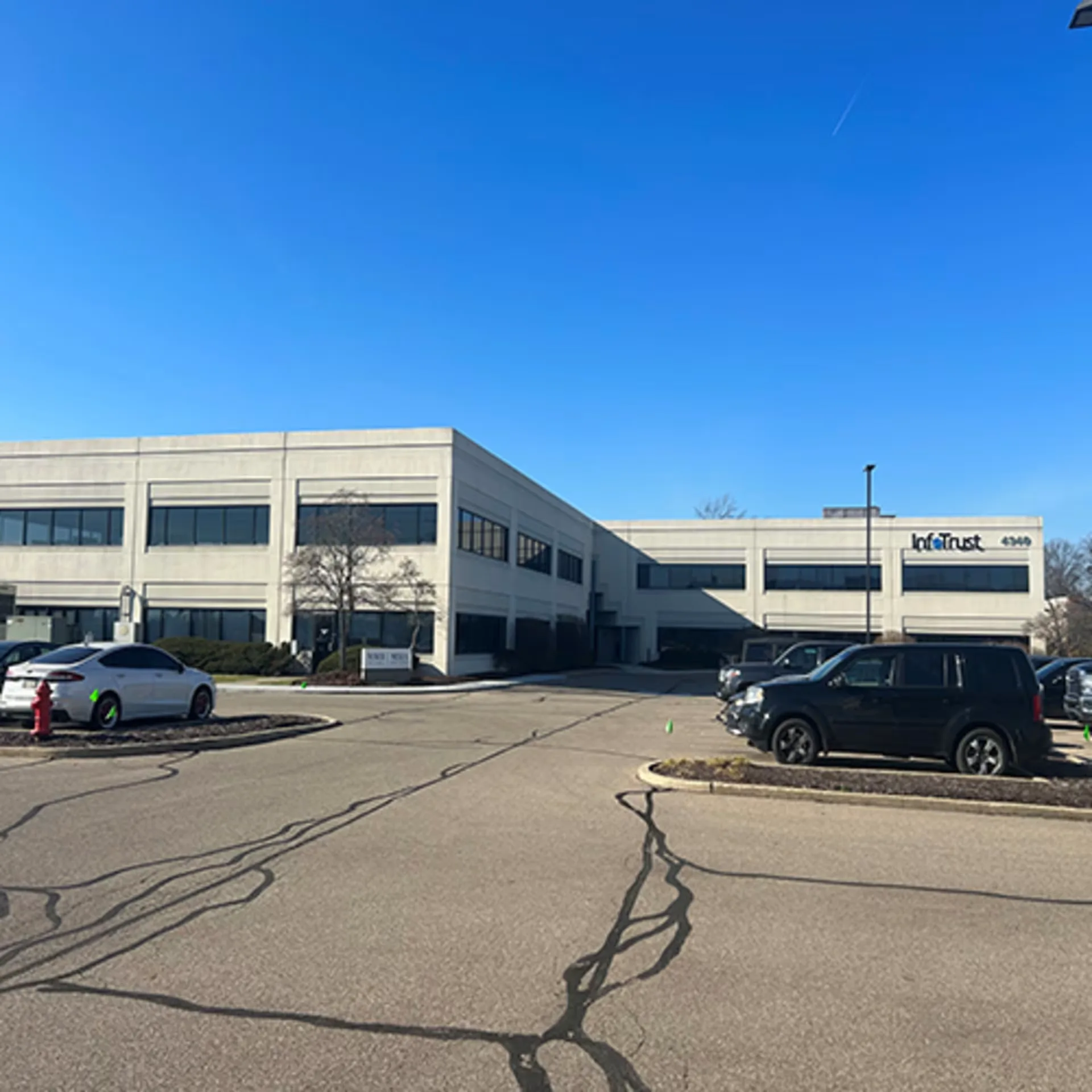 Blue Ash Business Place I & II — Lease in Blue Ash, OH, photo 1 of 1