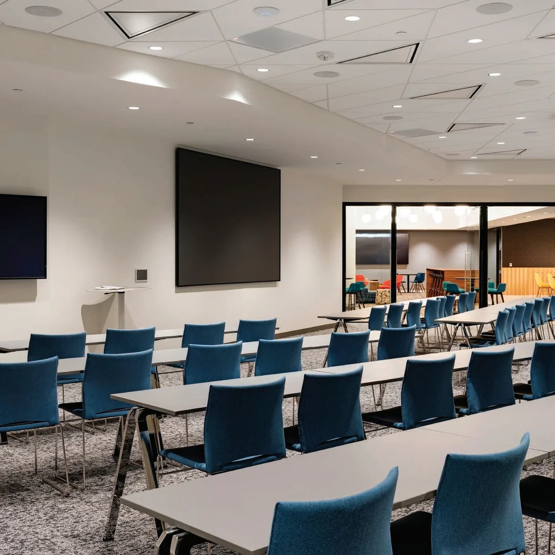 Eagandale Corporate Center — Lease in Eagan, MN, photo 5 of 6