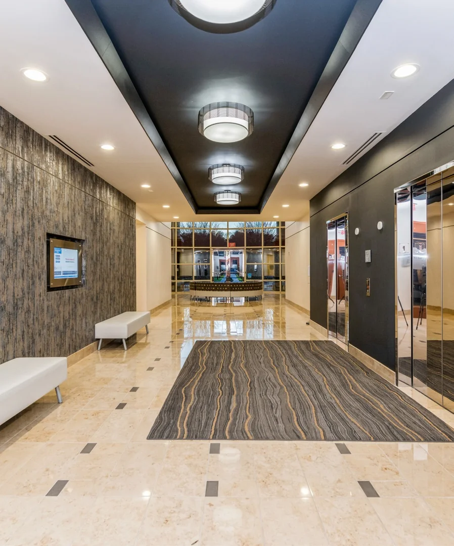 Quadrangle III — Lease in Chapel Hill, NC, photo 2 of 3