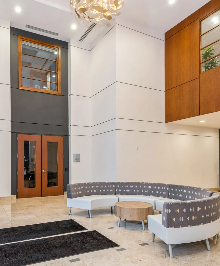 Quadrangle IV — Lease in Chapel Hill, NC, photo 2 of 3