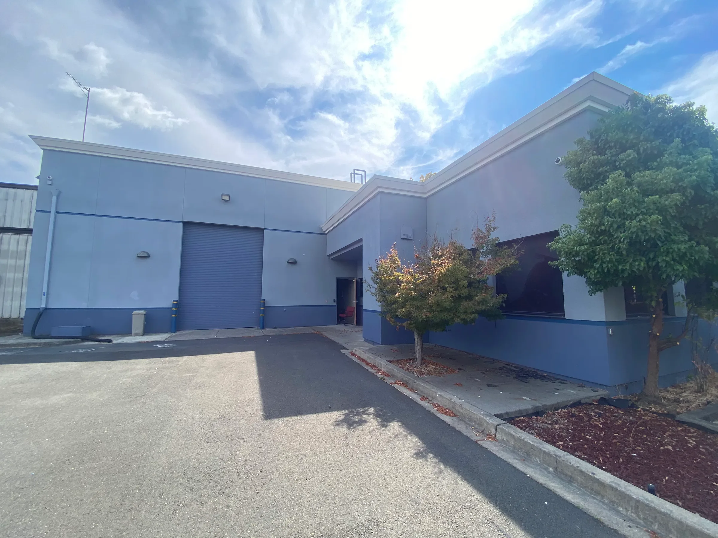 3242 Airway Dr - photo 2 - Santa Rosa, CA
