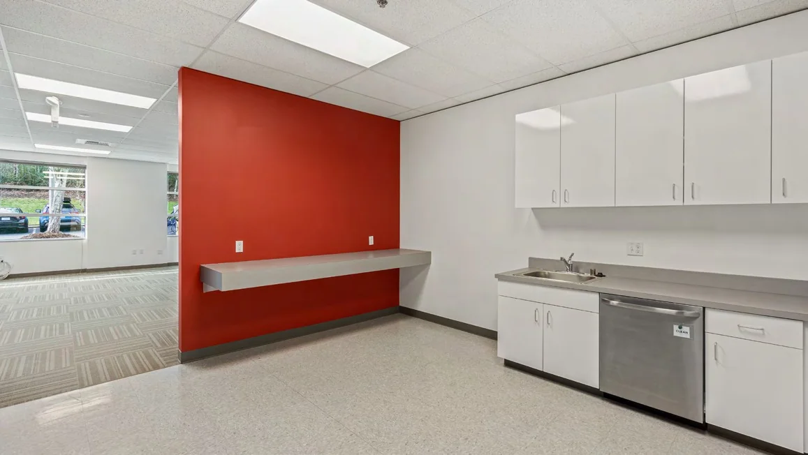 Quadrant Willows Bldg A — Lease in Redmond, WA, photo 3 of 5