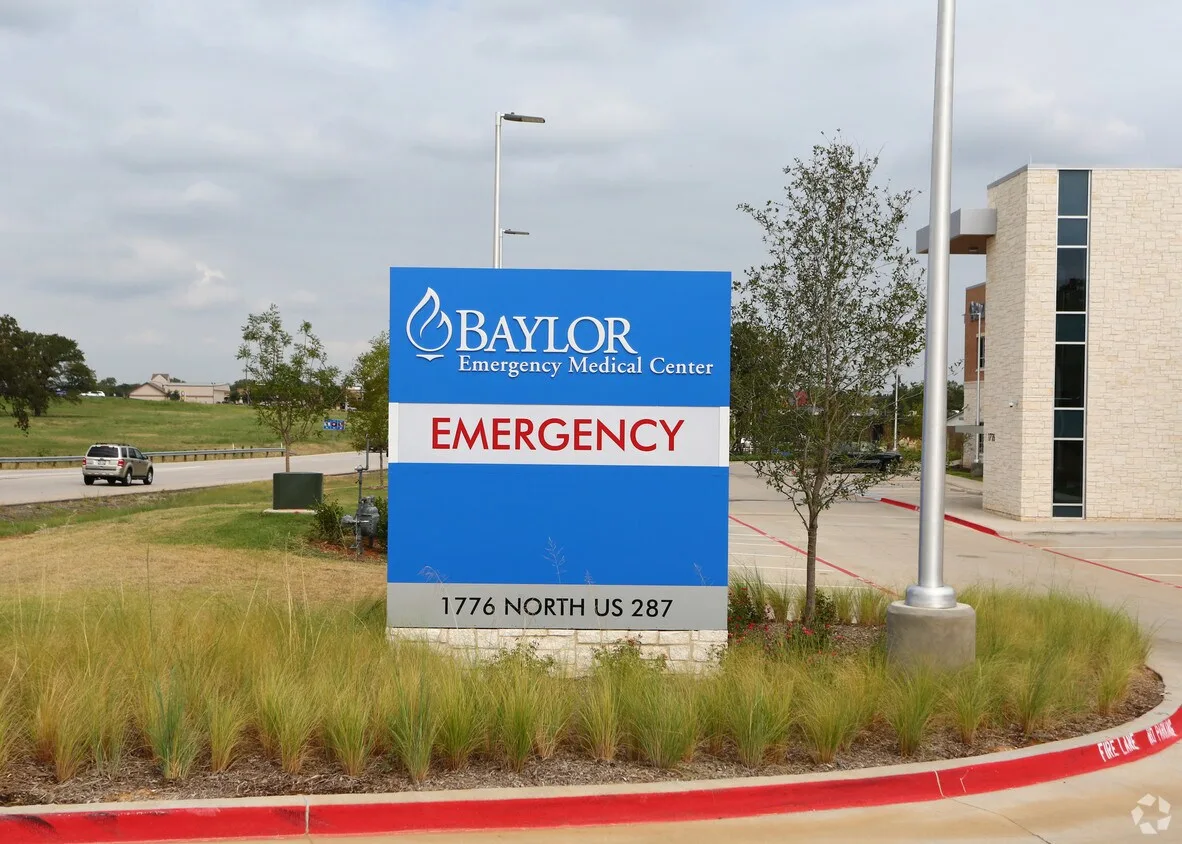 Baylor Scott & White EMC – Mansfield — Lease in Mansfield, TX, photo 2 of 5